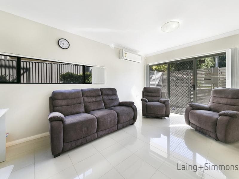 11/55-57 Hassall Street, Westmead, Westmead - Thumbnail 2