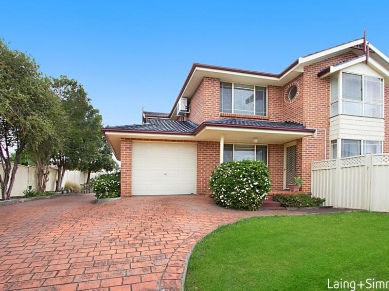 1/6 Carinya Road, Girraween, Girraween - Image 1