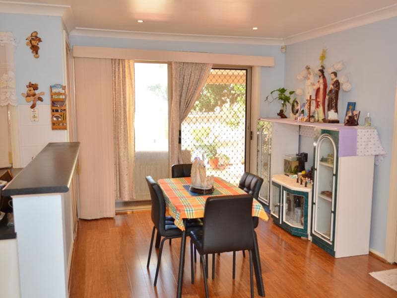 608/49-53																										Regent Street
														
								Chippendale, NSW 2008, Fairfield West - Thumbnail 4