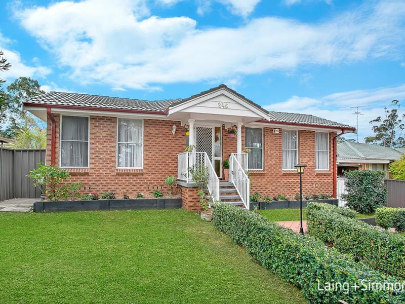 246 Madagascar Drive, Kings Park, Kings Park - Image 1