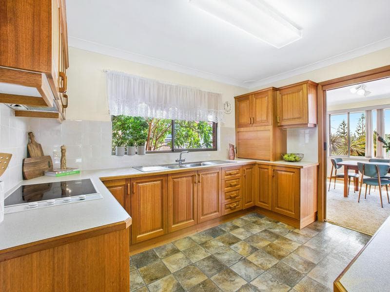 12 Pindari Parade, Port Macquarie, Port Macquarie - Thumbnail 3