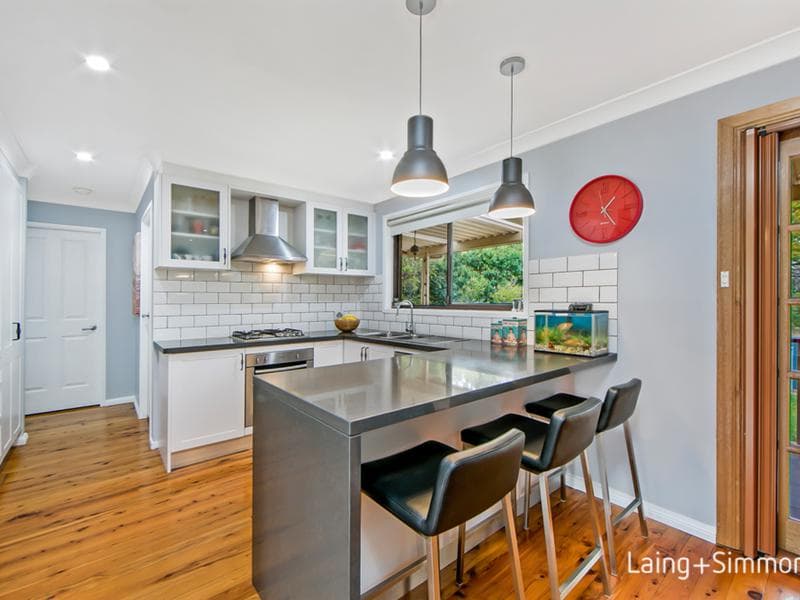 81 Hutchins Crescent, Kings Langley, Kings Langley - Thumbnail 4