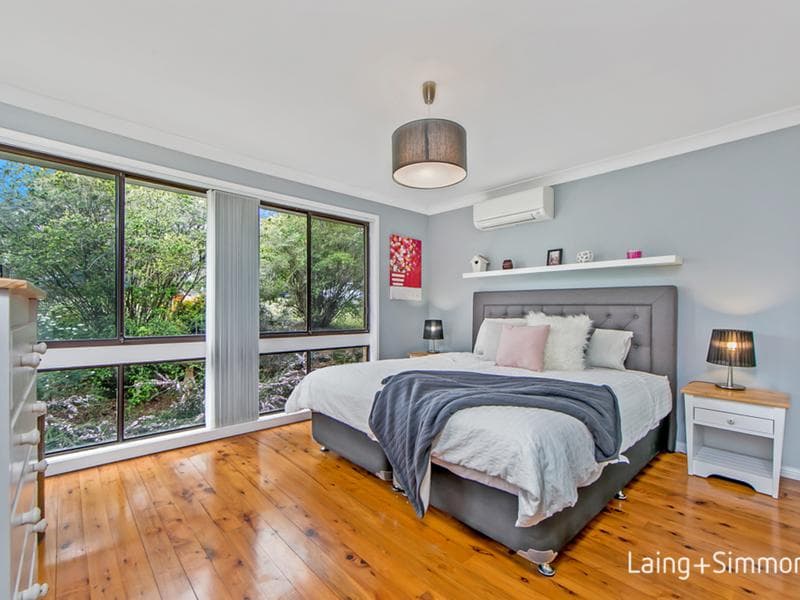81 Hutchins Crescent, Kings Langley, Kings Langley - Thumbnail 5