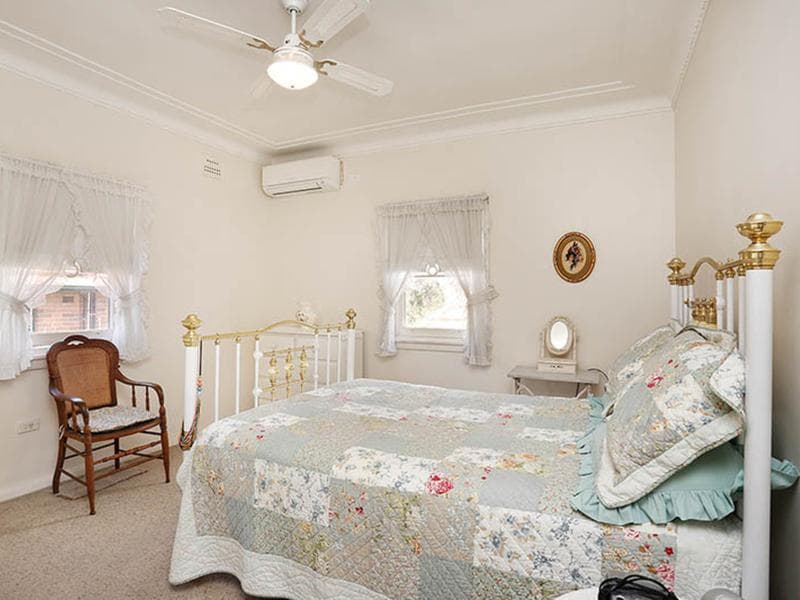 13 Bellevue Street, North Parramatta, North Parramatta - Thumbnail 5