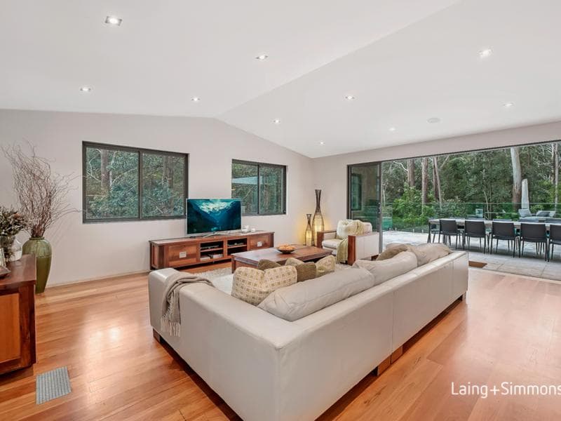 28 Angophora Place, Pennant Hills, Pennant Hills - Thumbnail 2