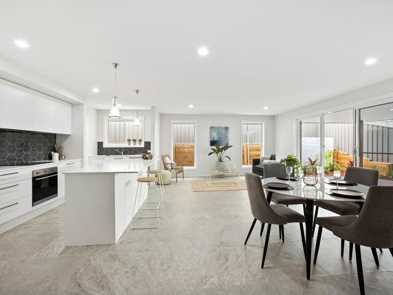 2/262 Crestwood Drive, Port Macquarie, Port Macquarie - Thumbnail 2