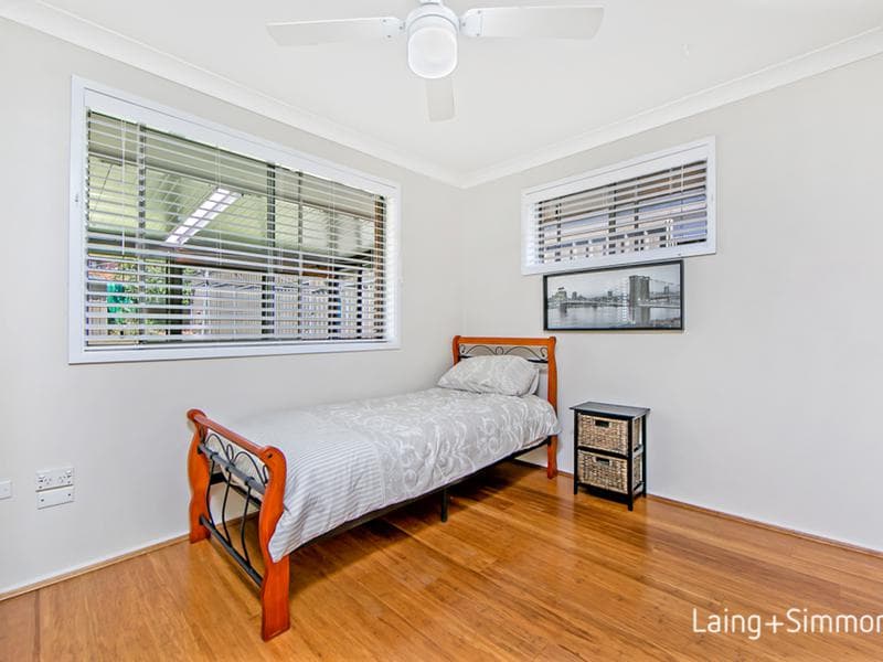 12 Molyneaux Avenue, Kings Langley, Kings Langley - Thumbnail 6