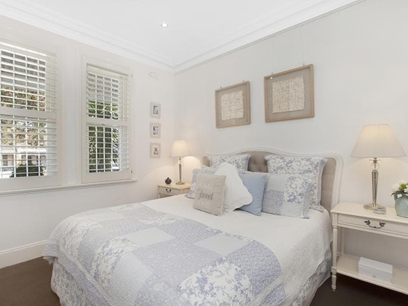 26 Cuthbert Street, Queens Park, Queens Park - Thumbnail 3