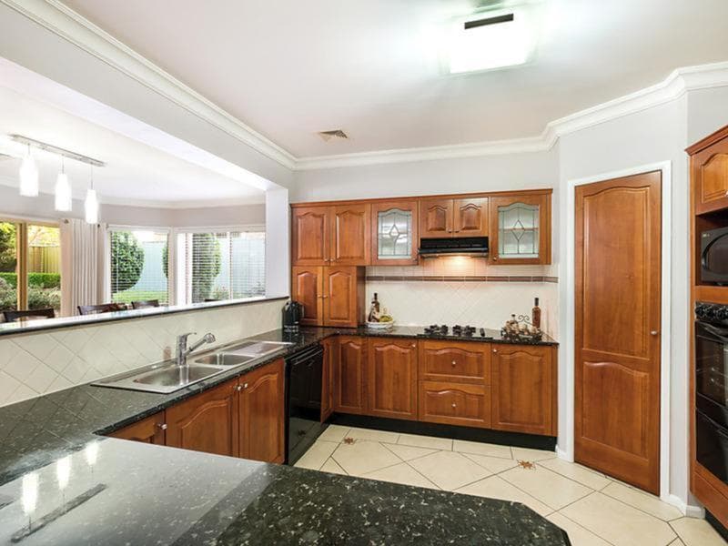 39 Denis Winston Drive, Doonside, Doonside - Thumbnail 2