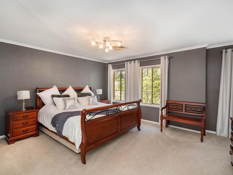 39 Denis Winston Drive, Doonside, Doonside - Thumbnail 4
