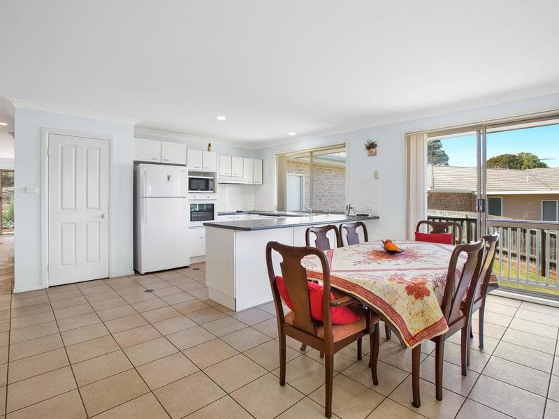 2/28-30																										Fielding St
														
								Collaroy, NSW 2097, Port Macquarie - Thumbnail 5