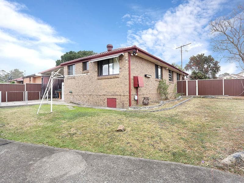 8/574																										New South Head Road, cnr St Mervyns Ave
														
								Point Piper, NSW 2027, Edensor Park - Thumbnail 8
