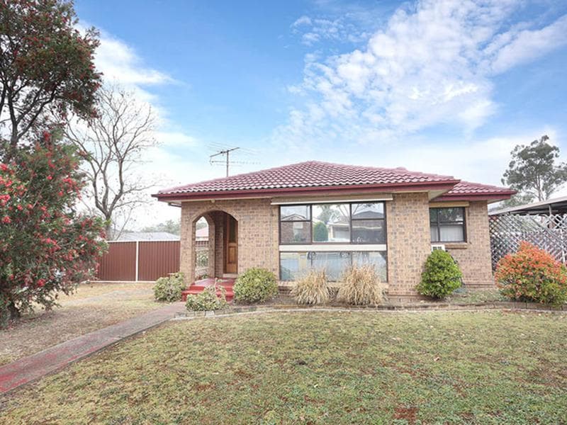 8/574																										New South Head Road, cnr St Mervyns Ave
														
								Point Piper, NSW 2027, Edensor Park - Image 1