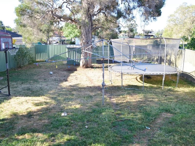 39 Lions Avenue, Lurnea, Lurnea - Thumbnail 3