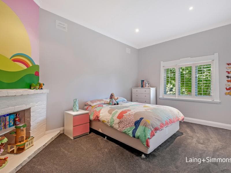 8/574																										New South Head Road, cnr St Mervyns Ave
														
								Point Piper, NSW 2027, Pennant Hills - Thumbnail 6