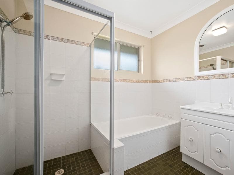 8/574																										New South Head Road, cnr St Mervyns Ave
														
								Point Piper, NSW 2027, Port Macquarie - Thumbnail 8