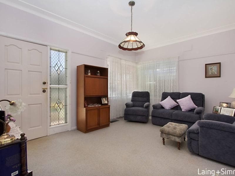 24 Frederick Street, Pendle Hill, Pendle Hill - Thumbnail 4
