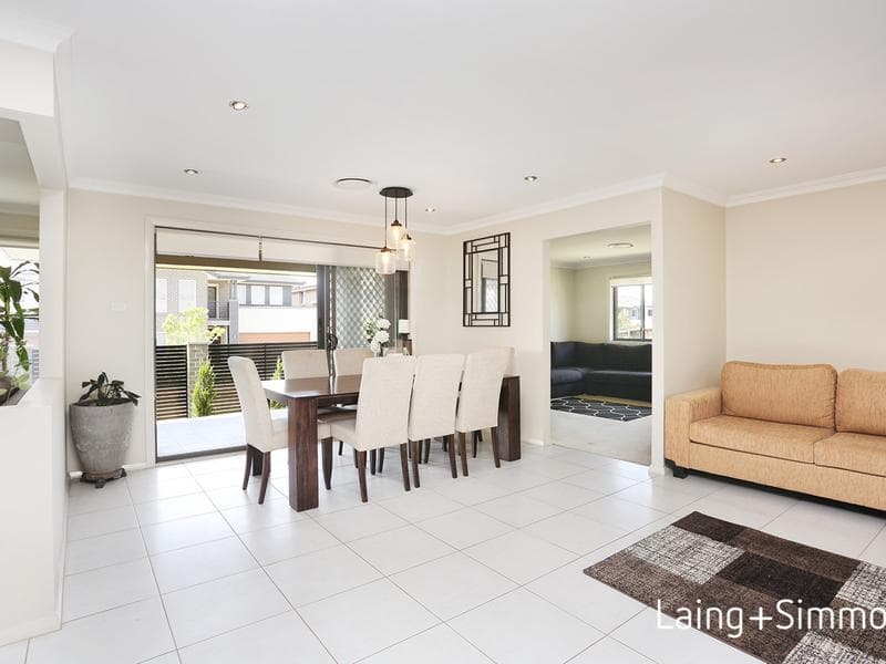 27 Sims Street, Moorebank, Moorebank - Thumbnail 4