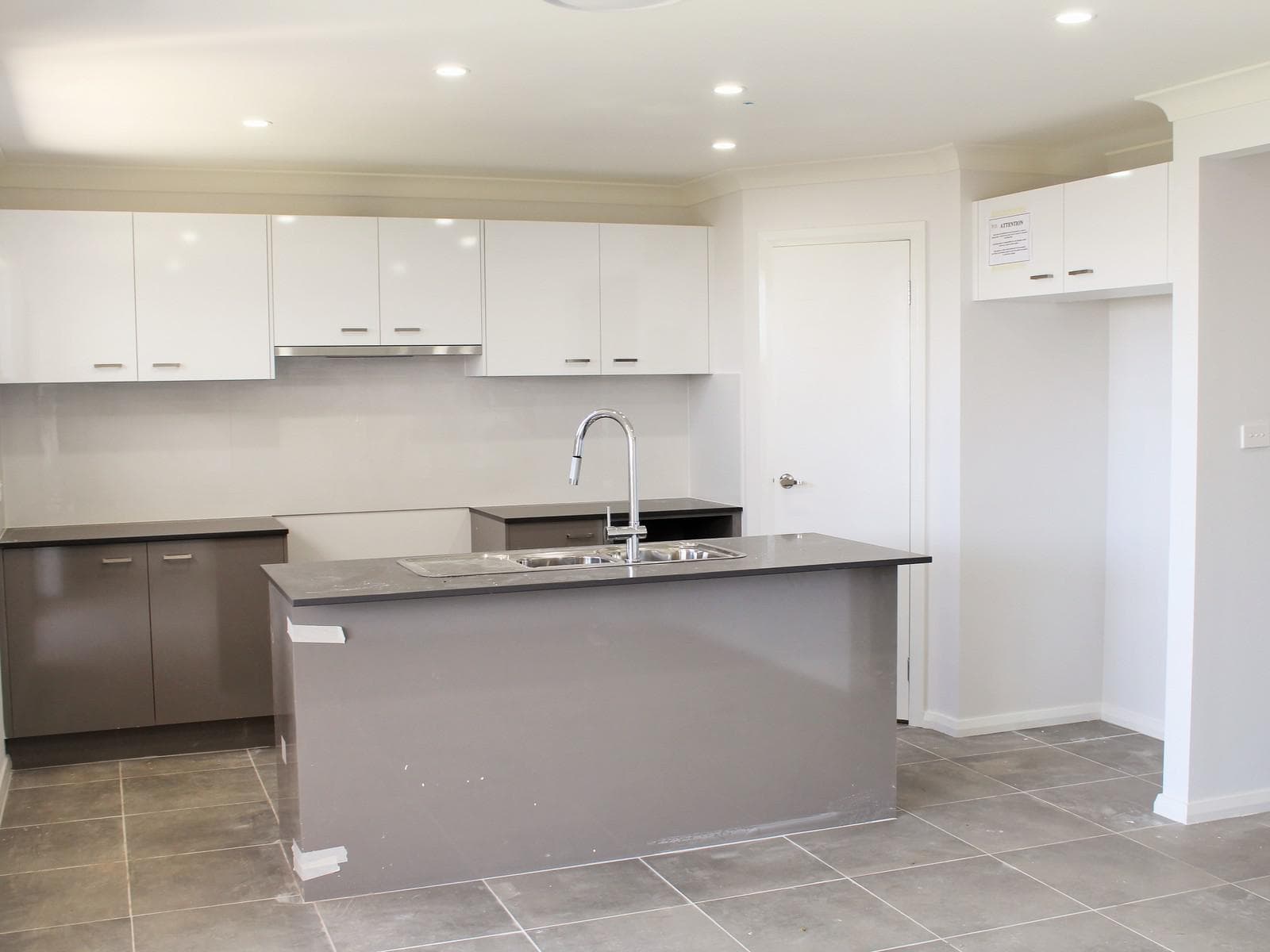 Unit 1/lot 3048 Skaife Street, Oran Park, Oran Park - Thumbnail 6