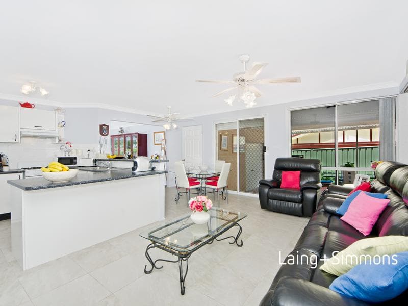 5 Spinosa Place, Glenmore Park, Glenmore Park - Thumbnail 4