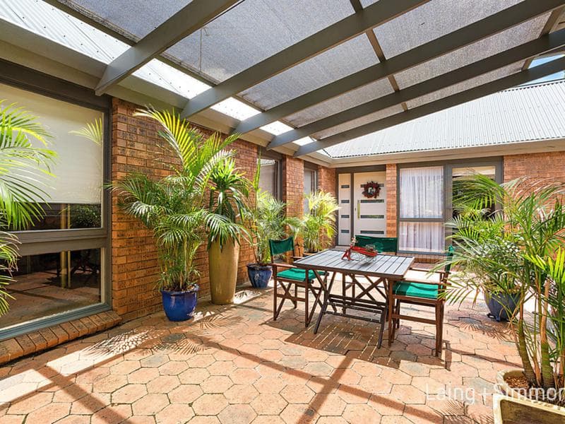 41 Joseph Banks Drive, Kings Langley, Kings Langley - Thumbnail 7
