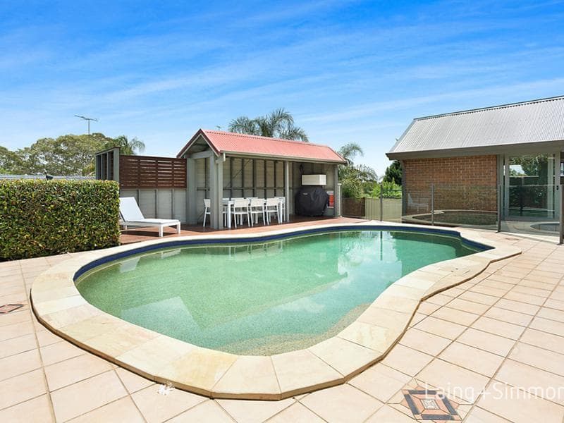 41 Joseph Banks Drive, Kings Langley, Kings Langley - Thumbnail 8