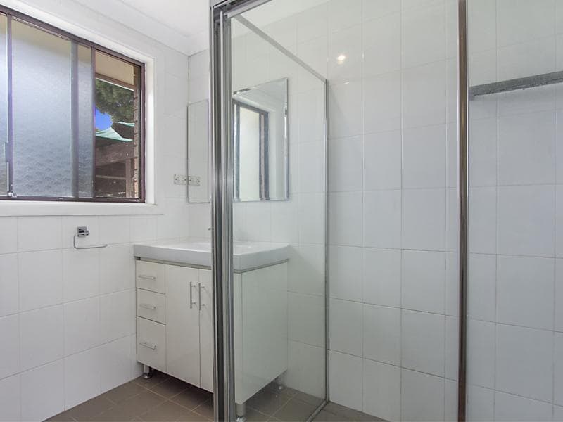 4 Wayne Street, Dean Park, Dean Park - Thumbnail 4
