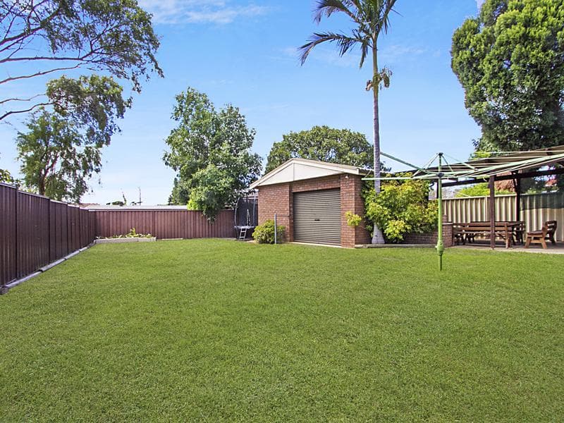 4 Wayne Street, Dean Park, Dean Park - Thumbnail 6