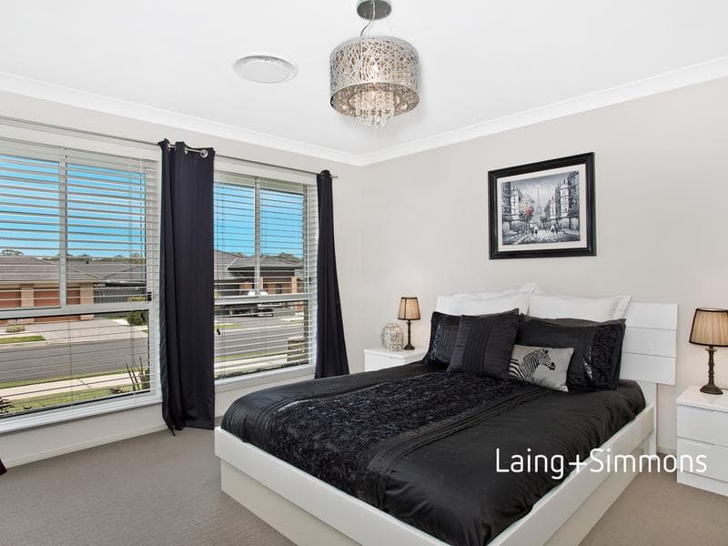 10 Pandorea Street, Claremont Meadows, Claremont Meadows - Thumbnail 2