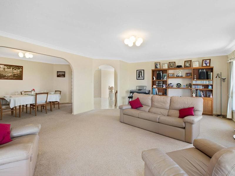 15 Balmoral Place, Port Macquarie, Port Macquarie - Thumbnail 5