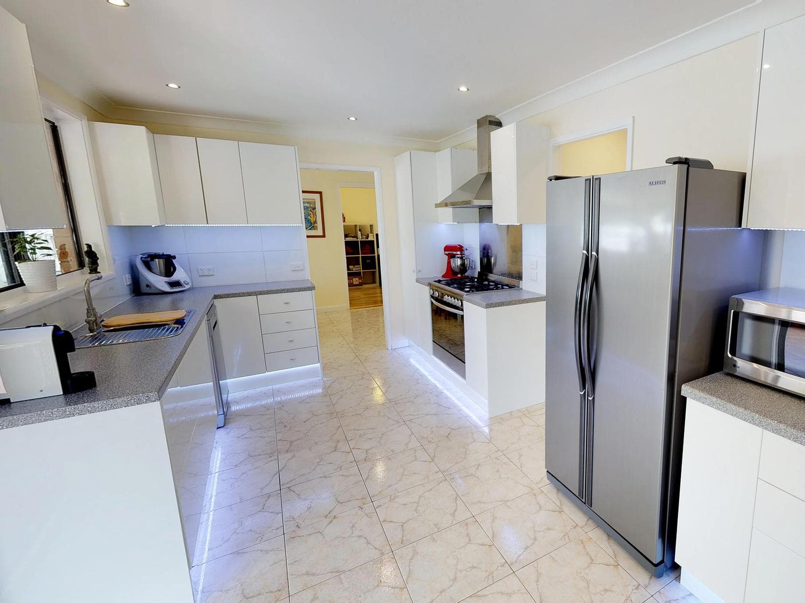 28 Wellesley Crescent, Kings Park, Kings Park - Thumbnail 3