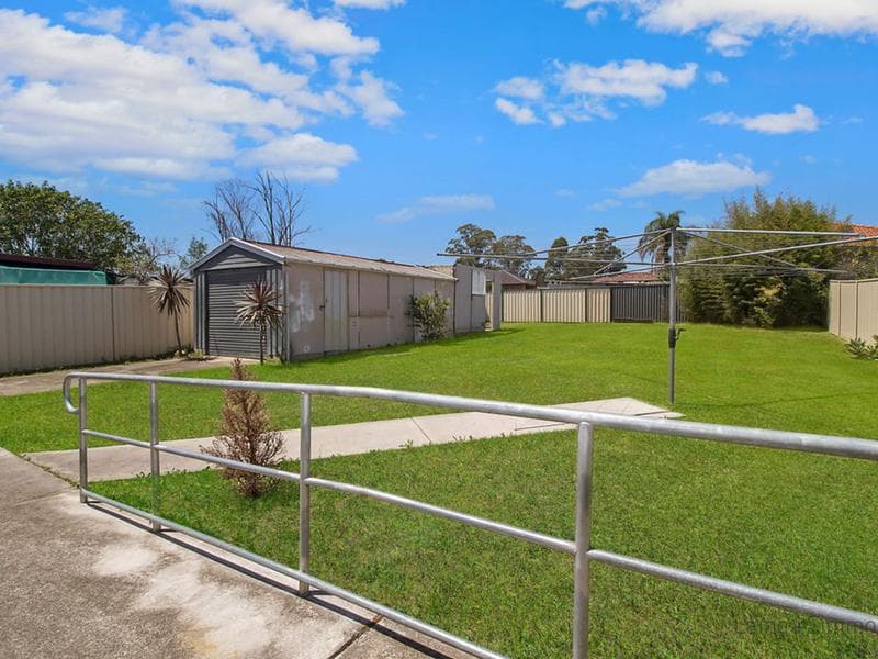 20 Birdwood Avenue, Cabramatta West, Cabramatta West - Thumbnail 6