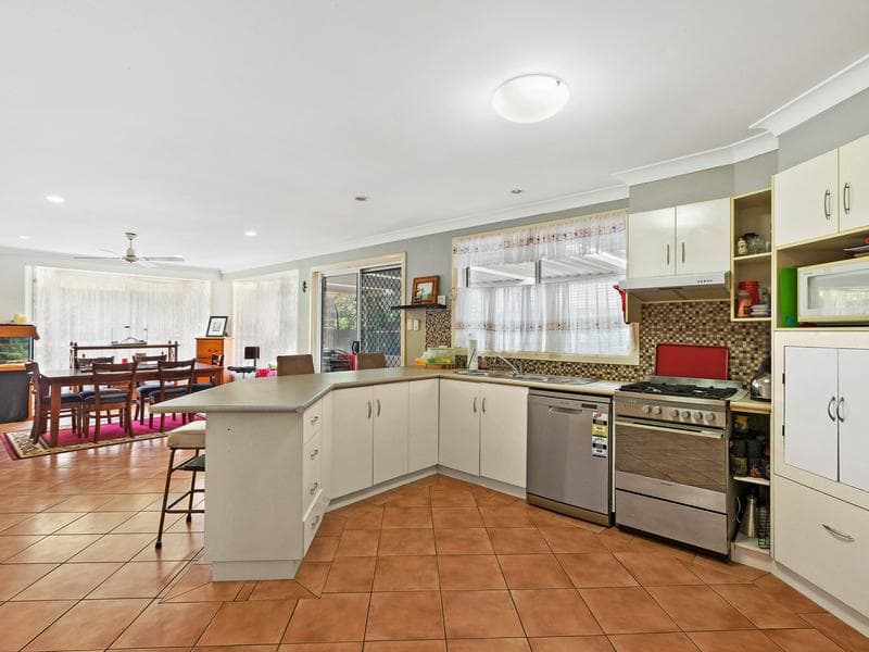 37 Yarra Avenue, Port Macquarie, Port Macquarie - Thumbnail 5