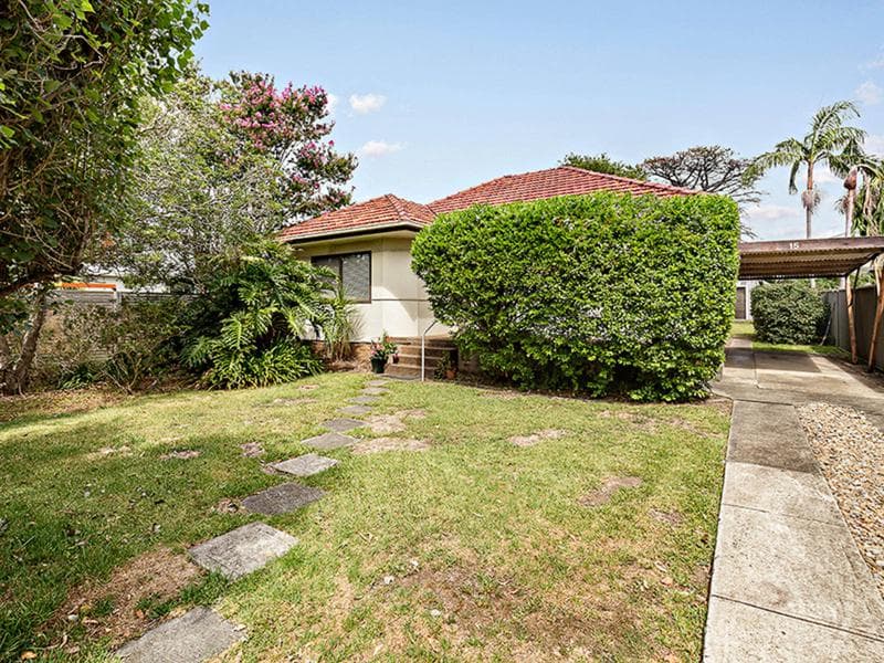 15 Kareena Road, Miranda, Miranda - Image 1