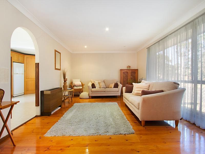 28 Bombala Crescent, Quakers Hill, Quakers Hill - Thumbnail 2
