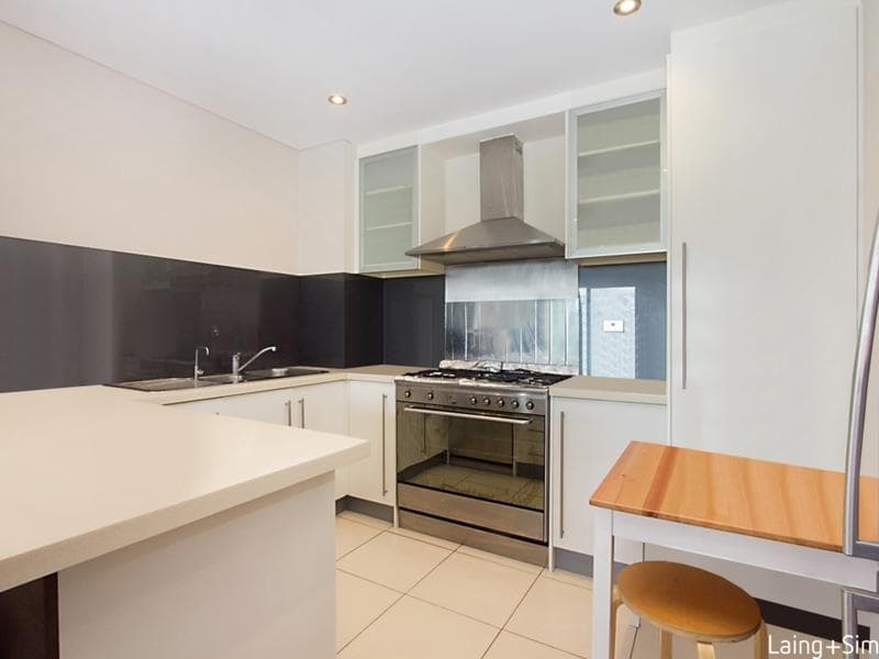 907/91d Bridge Rd, Westmead, Westmead - Thumbnail 2