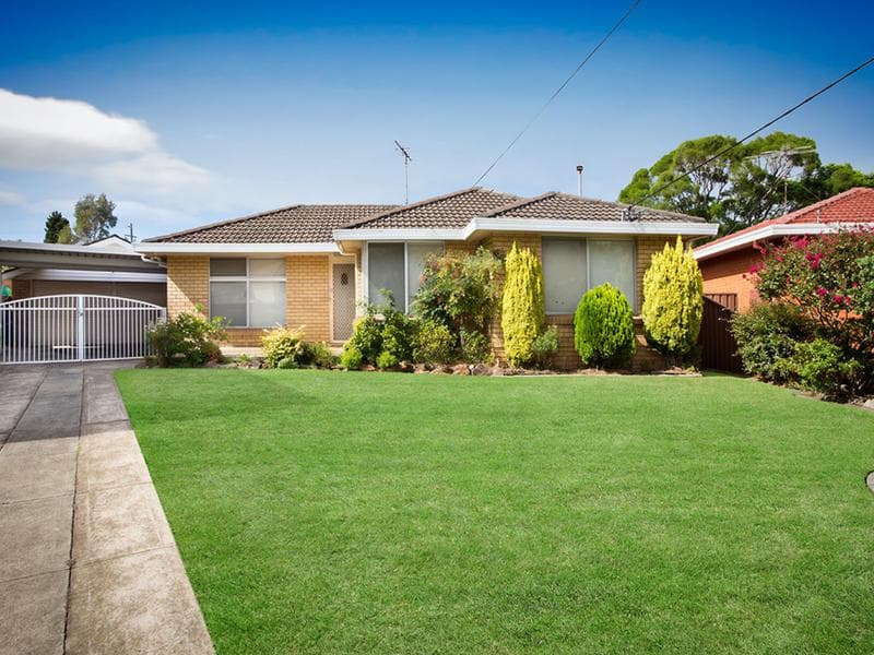 2 Nyngan Place, Miranda, Miranda - Image 1