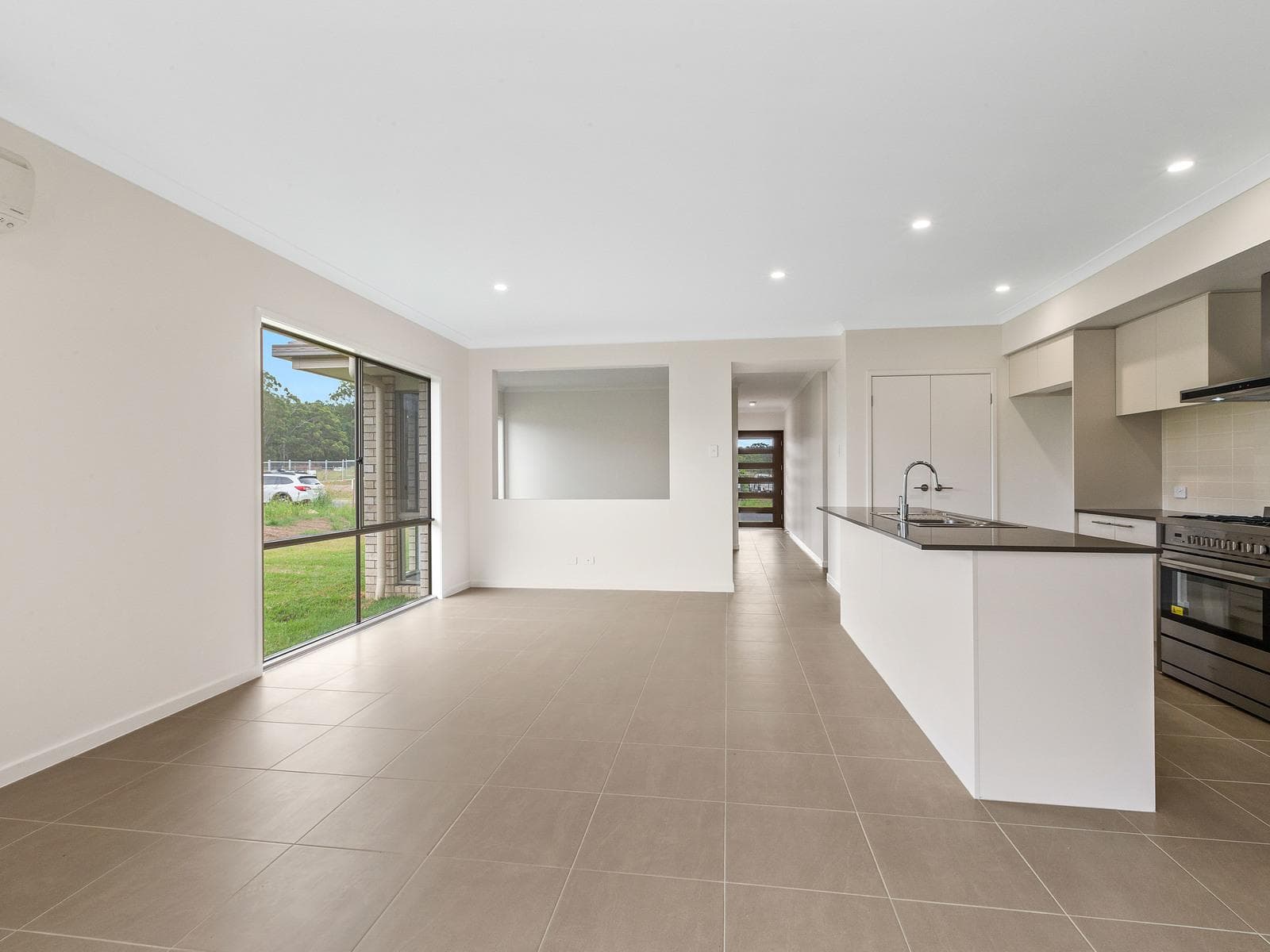 10/78-80																										Eton Street
														
								Smithfield, NSW 2164, Wauchope - Thumbnail 4