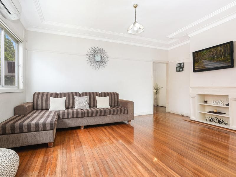 97 Amy Street, Regents Park, Regents Park - Image 1