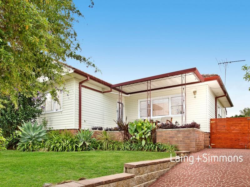 17 Balmoral Drive, Cambridge Park, Cambridge Park - Image 1