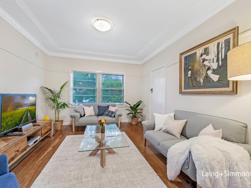 10 Laurence Street, Pennant Hills, Pennant Hills - Thumbnail 2