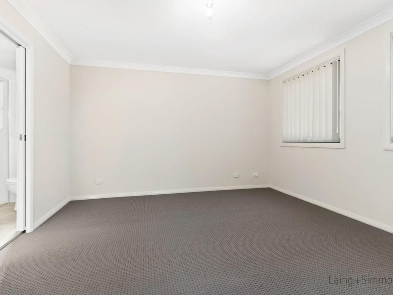 38 Farm Cove Street, Gregory Hills, Gregory Hills - Thumbnail 4