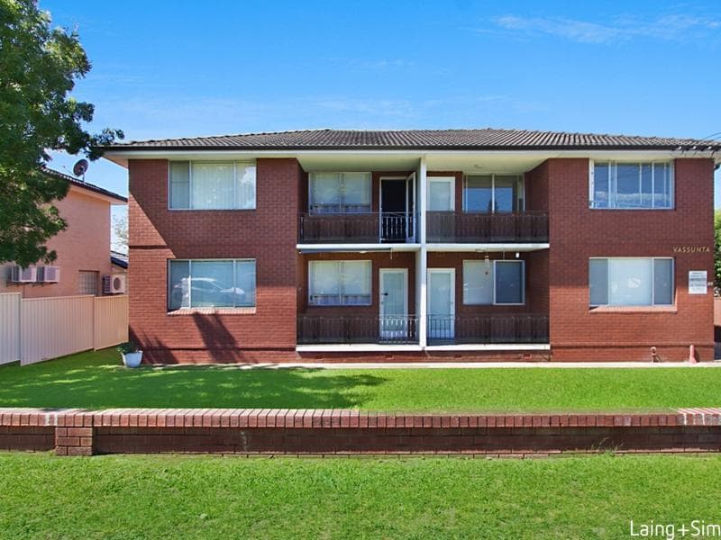 11/12 Emert Street, Wentworthville, Wentworthville - Image 1