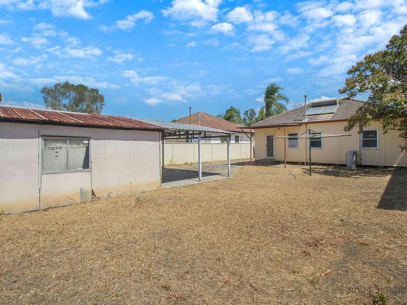 16 Cathcart Street, Fairfield, Fairfield - Thumbnail 2