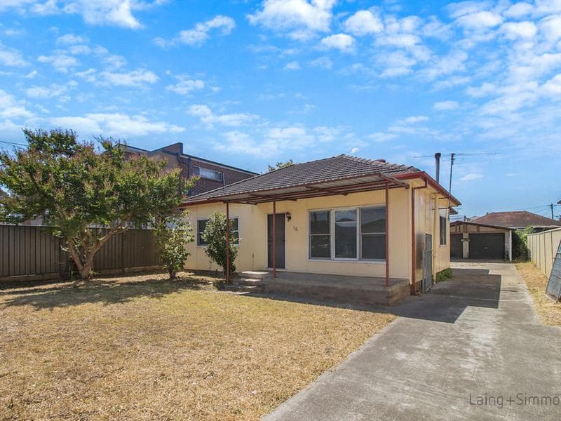16 Cathcart Street, Fairfield, Fairfield - Image 1