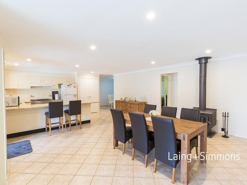 14 Buna Close, Glenmore Park, Glenmore Park - Thumbnail 2
