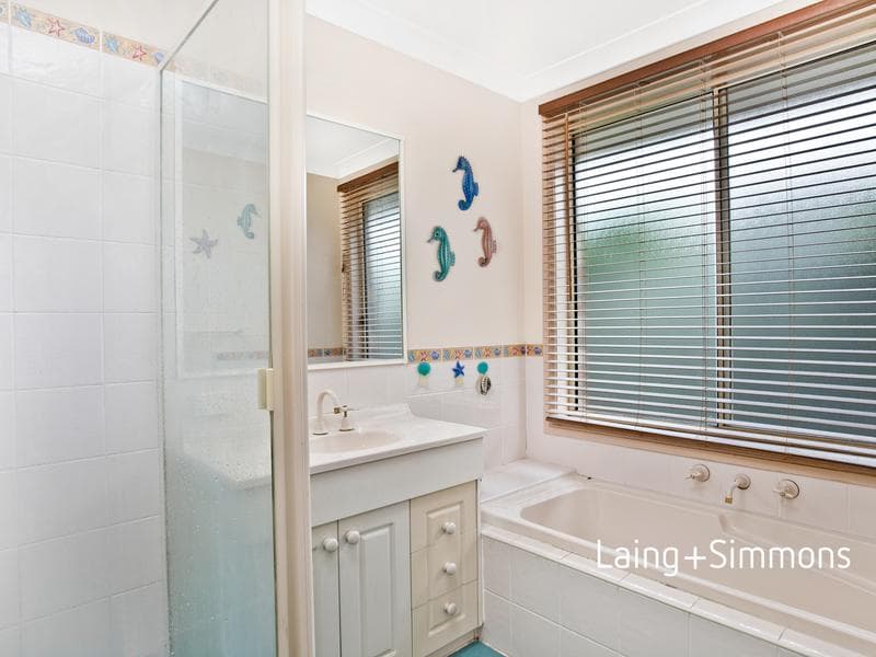 11 Castlerock Avenue, Glenmore Park, Glenmore Park - Thumbnail 4