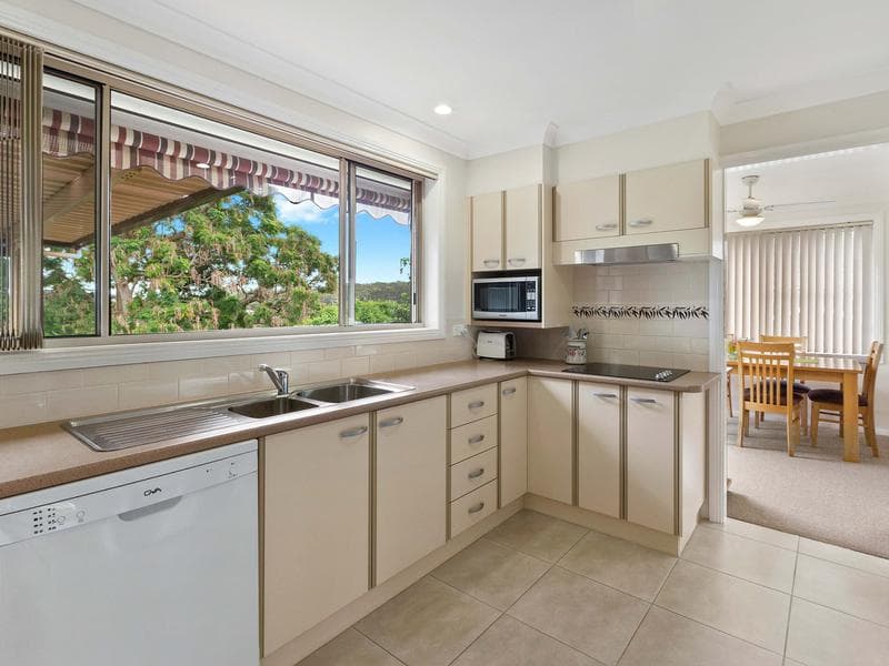 7 Kentia Close, Port Macquarie, Port Macquarie - Thumbnail 3