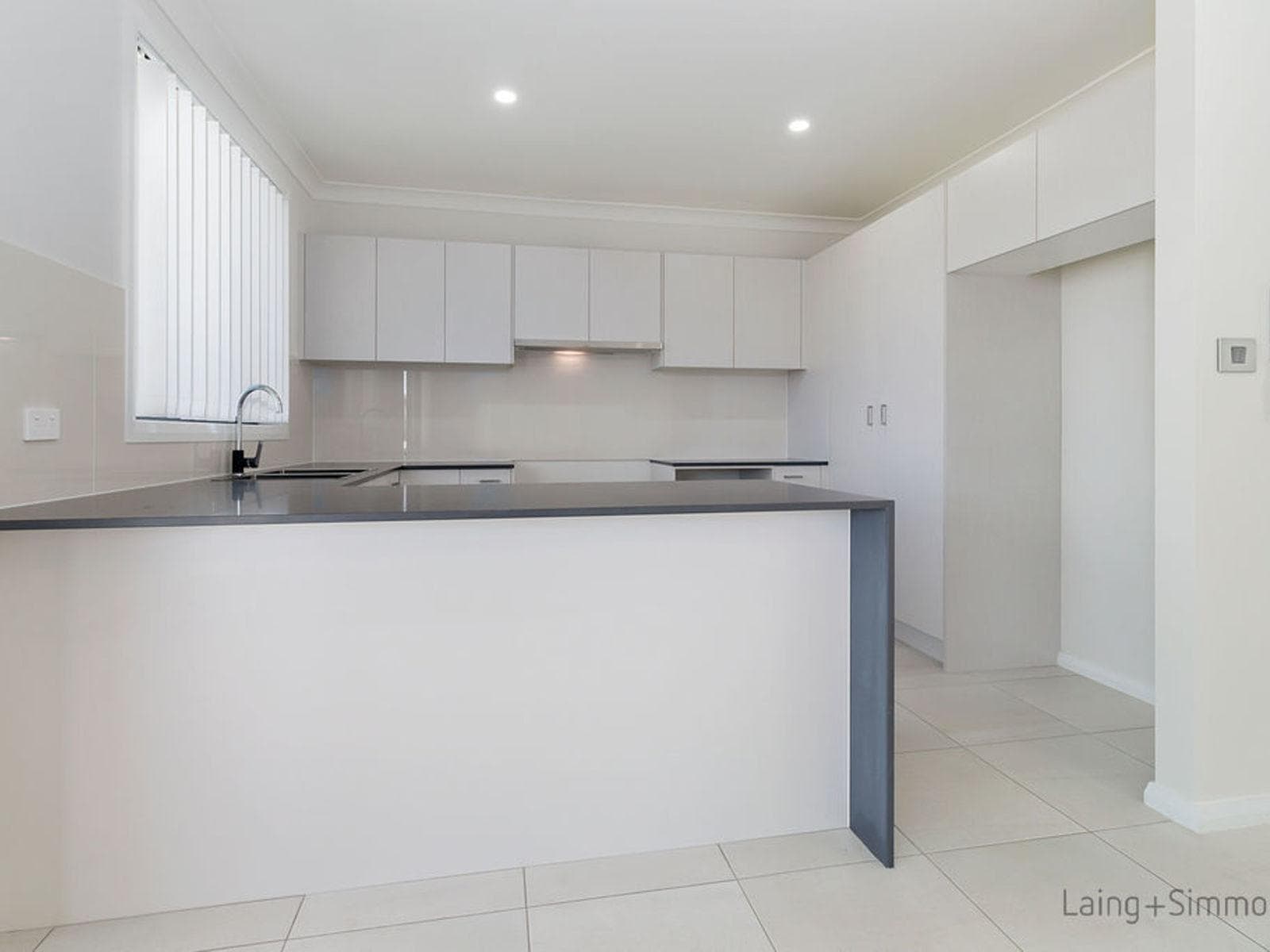 7 Holden Avenue, Middleton Grange, Middleton Grange - Thumbnail 5