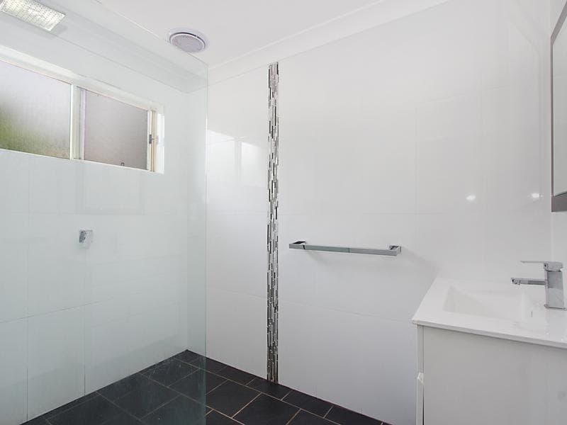30 Baxter Crescent, Glendenning, Glendenning - Thumbnail 4